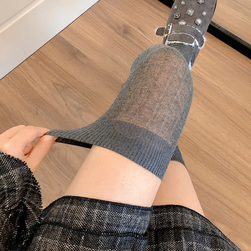 miu系宽条纹烟灰色过膝袜长筒袜