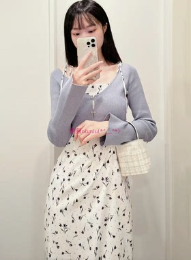 原厂D推荐！LB家 V领短针织开衫+印花吊带连衣裙两件套