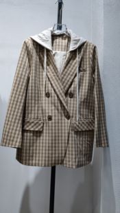 恩瑞ni正品亏清秋装新款复古气质可拆帽子格纹宽松显瘦西装外套女