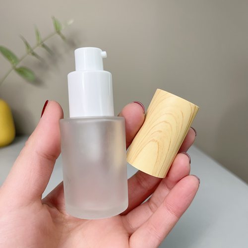 玻璃分装瓶化妆水乳液粉底液精华