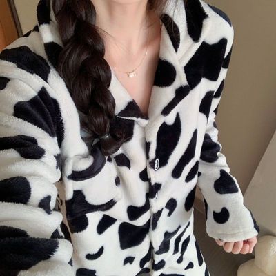 2025年珊瑚绒睡衣女秋冬季加绒网红卡通奶牛法兰绒保暖家居服套装