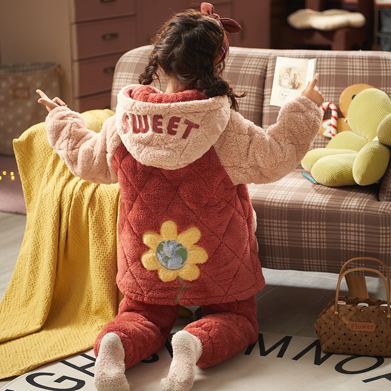 睡衣女童秋冬季2025新款珊瑚绒三层夹棉加厚儿童法兰绒家居服套装