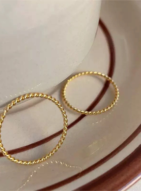 洗澡不掉色迷你细闪戒指钛钢闪烁通勤精致叠戴素圈简约显白贵气