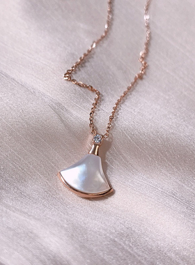 洗澡不掉色钛钢天然白贝母法式温柔项链扇形锆石镀18k气质锁骨链