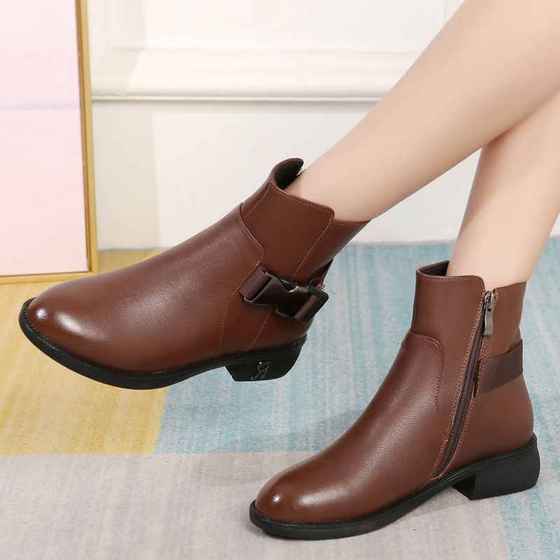 玲峰大码真皮女鞋柔软舒适保暖