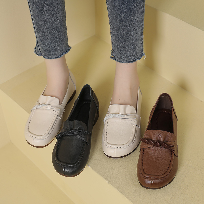 玲峰大码真皮女鞋柔软舒适透气