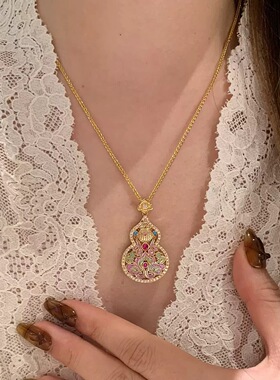 不掉色2026新款福禄葫芦吊坠项链女款古法沙金黄色镂空锁骨毛衣链