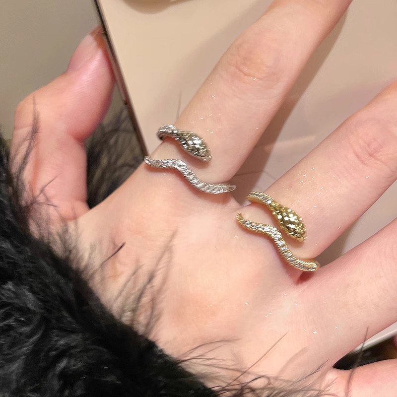 微镶锆石蛇形开口戒指女感小众百搭冷淡风食指环蛇年新款手饰
