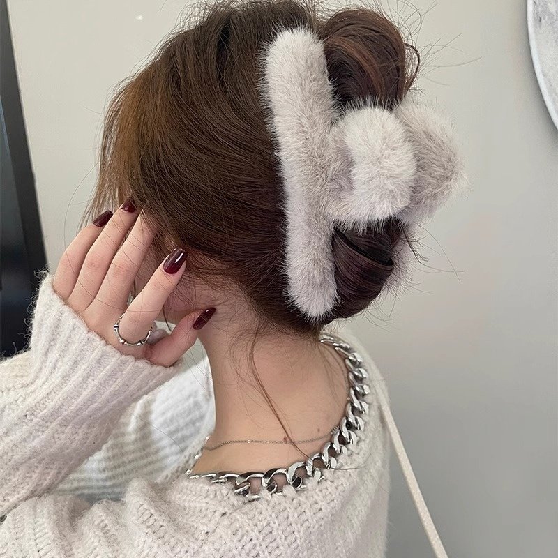 简约百搭秋冬大号毛毛抓夹女2025新款鲨鱼夹发量多发夹后脑勺头饰,饰品/流行首饰/时尚饰品新,民族风发饰,淘宝优惠券,粉丝福利购,淘宝优惠卷