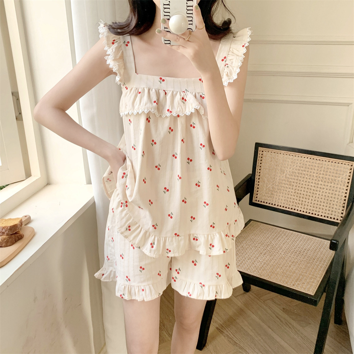 其他女棉麻樱桃印花方领小飞袖