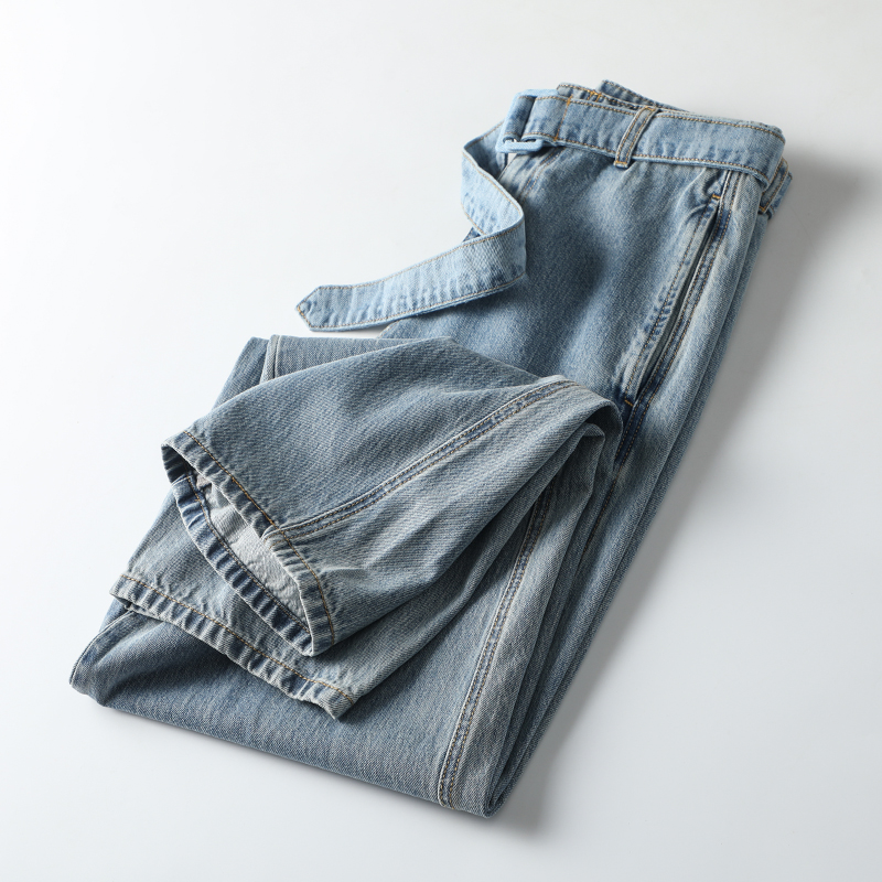 春秋女款休闲茧型百搭直筒牛仔裤