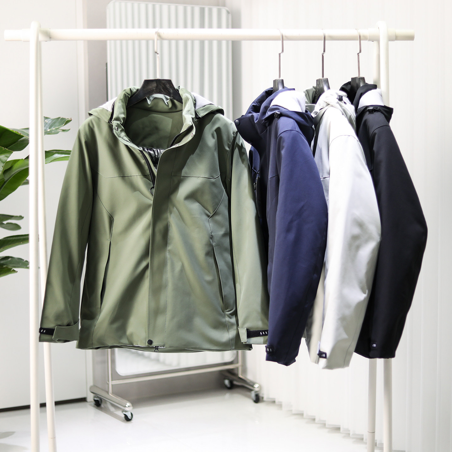 山野轻装！无惧风雨！冬季男士户外连帽轻暖热反射冲锋羽绒服外套,男装,羽绒服,淘宝优惠券,粉丝福利购,淘宝优惠卷