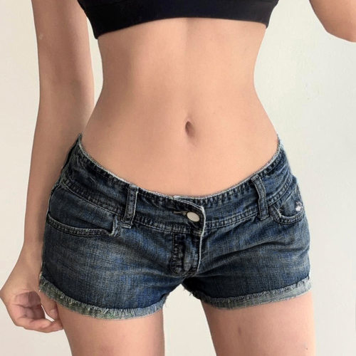 女辣妹风低腰毛边做旧水洗蓝牛仔超短裤复古包臀热裤Denim shorts