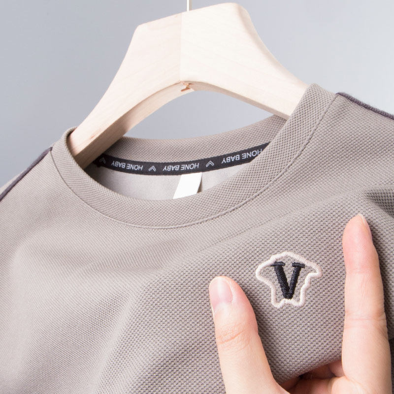 新款远东鸟商务休闲套头卫衣