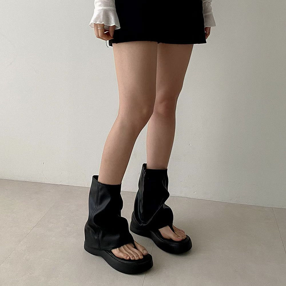 小龙女小众个性复古牛仔布厚底夹趾袜靴短靴子女2026春夏罗马凉鞋