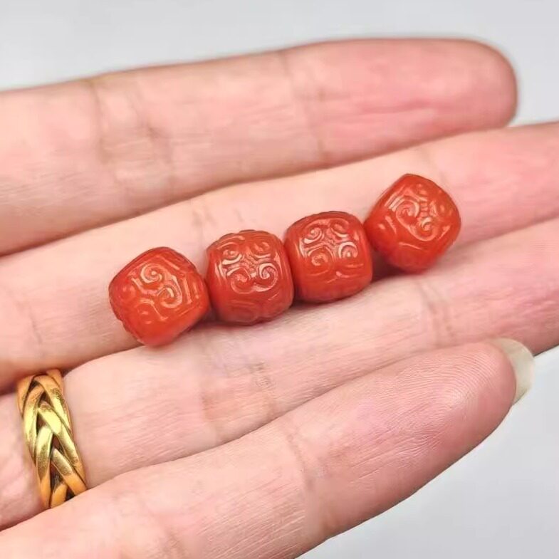 天然南红玛瑙回纹老型雕刻桶珠单珠对珠满肉手串diy配饰件散珠子