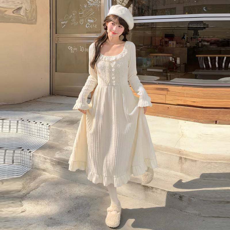 森女部落甜美秋冬打底仙女裙子花边方领气质淑女长裙连衣裙女新款