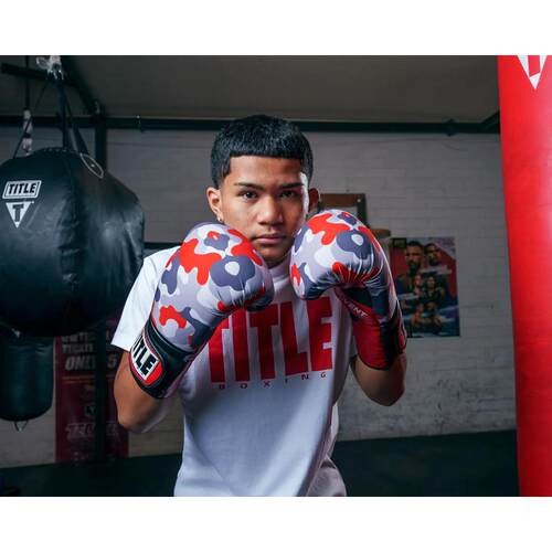 代购Title Boxing男女拳套防震透气迷彩加厚训练健身拳击手套