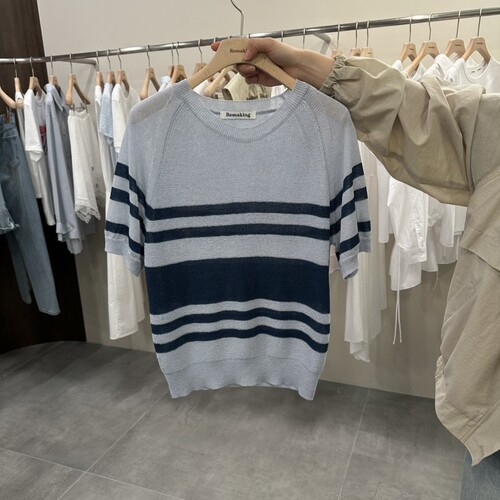 Remaking/URBANSTORY㊣韩国直邮实拍女士新款热卖针织衫插肩撞色