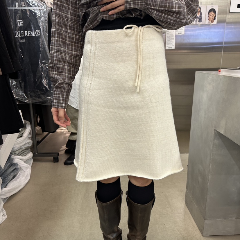 WEARABLE东大门㊣实拍女士新款热卖真品人气推荐25秋冬长裙