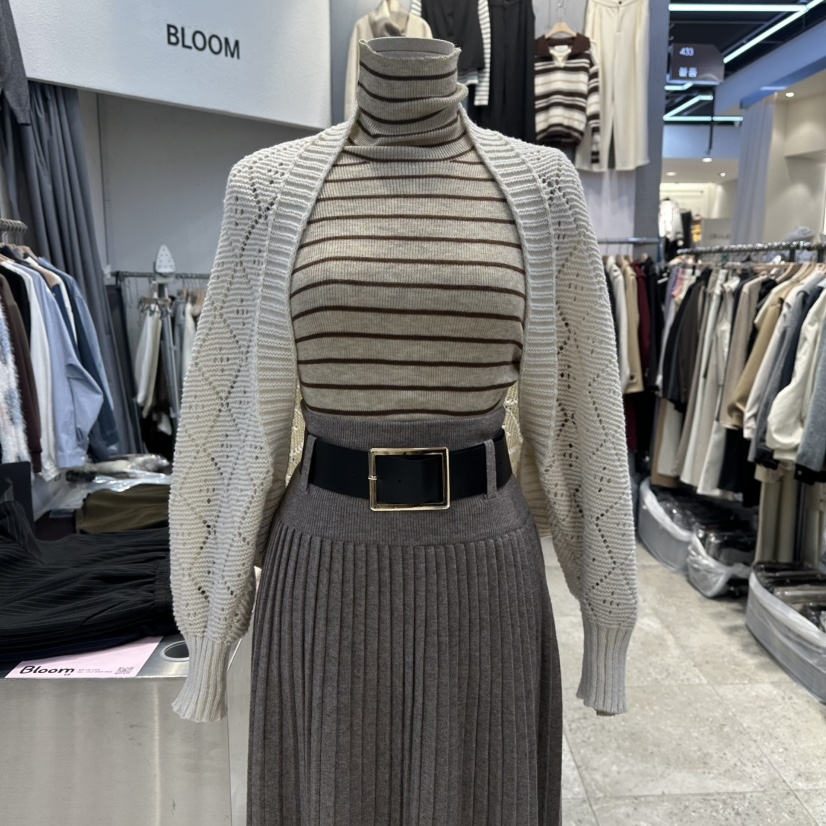 BLOOM-Q东大门㊣实拍女士新品休闲时尚人气真品热卖针织衫