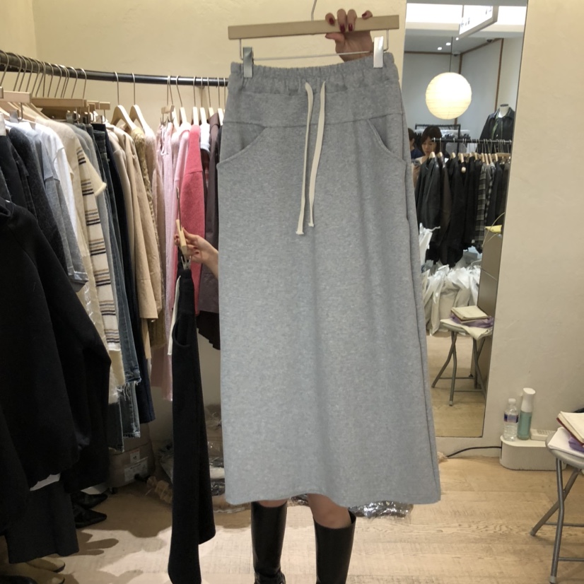 W AND J韩国代购㊣女装新品休闲时尚热卖真品25秋冬人气长裙