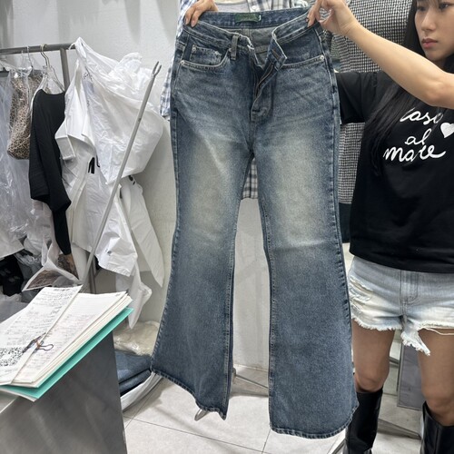 Work_shop韩国东大门代购㊣女装新品推荐休闲26春夏牛仔裤磨毛