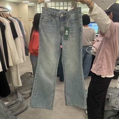 Remaking/URBANSTORY㊣韩国东大门直邮女士新品26春夏牛仔裤喇叭