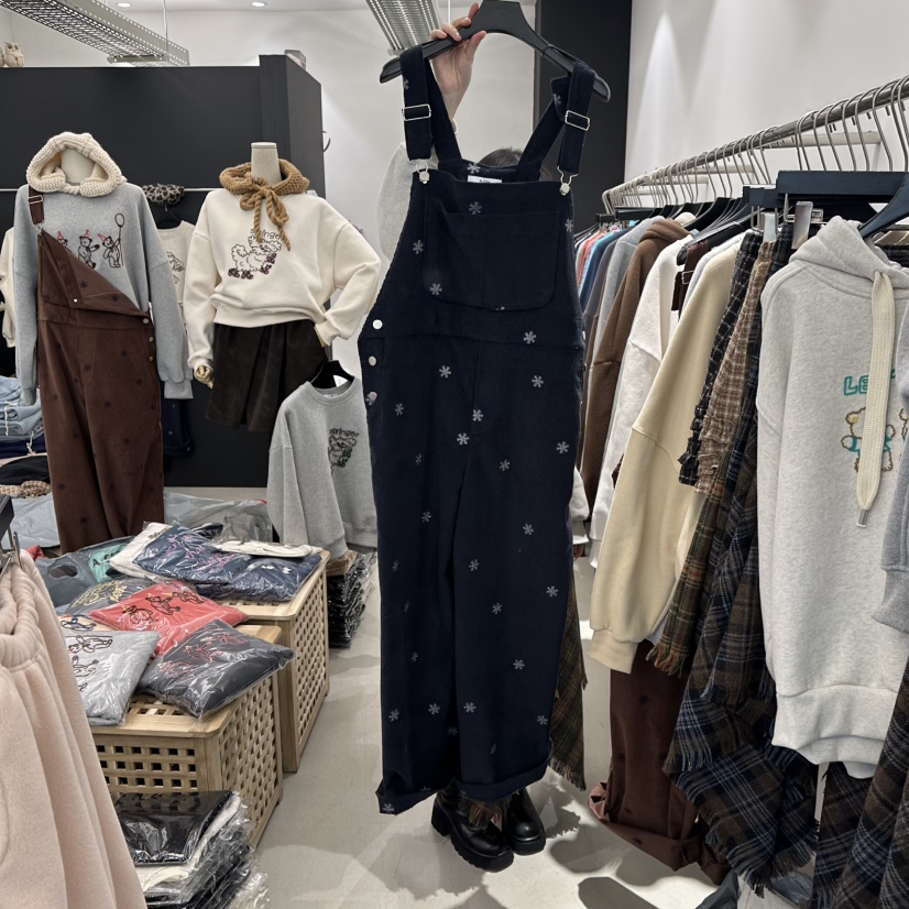 A.CES韩国直邮㊣女装新品休闲热卖推荐25秋冬时尚连体裤刺绣