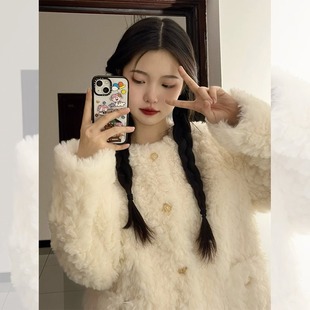 2023年新款仿獭兔毛皮草外套女冬季短款气质高级感羊羔毛毛绒大衣