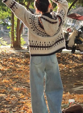 100%纯山羊绒开衫女连帽2025秋冬新款加厚费尔岛慵懒针织毛衣外套