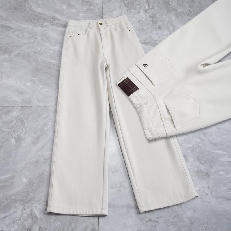 爱心刺绣时尚洋气直筒牛仔休闲裤