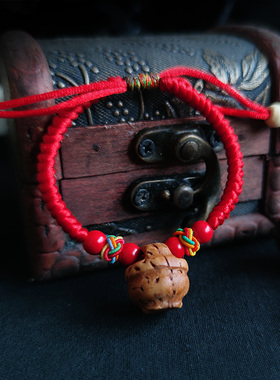 蛇年宝宝朱砂桃木护身符手链