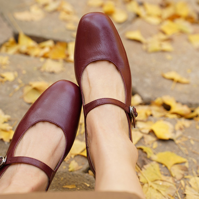 羊皮3.5cm粗跟复古玛丽珍鞋