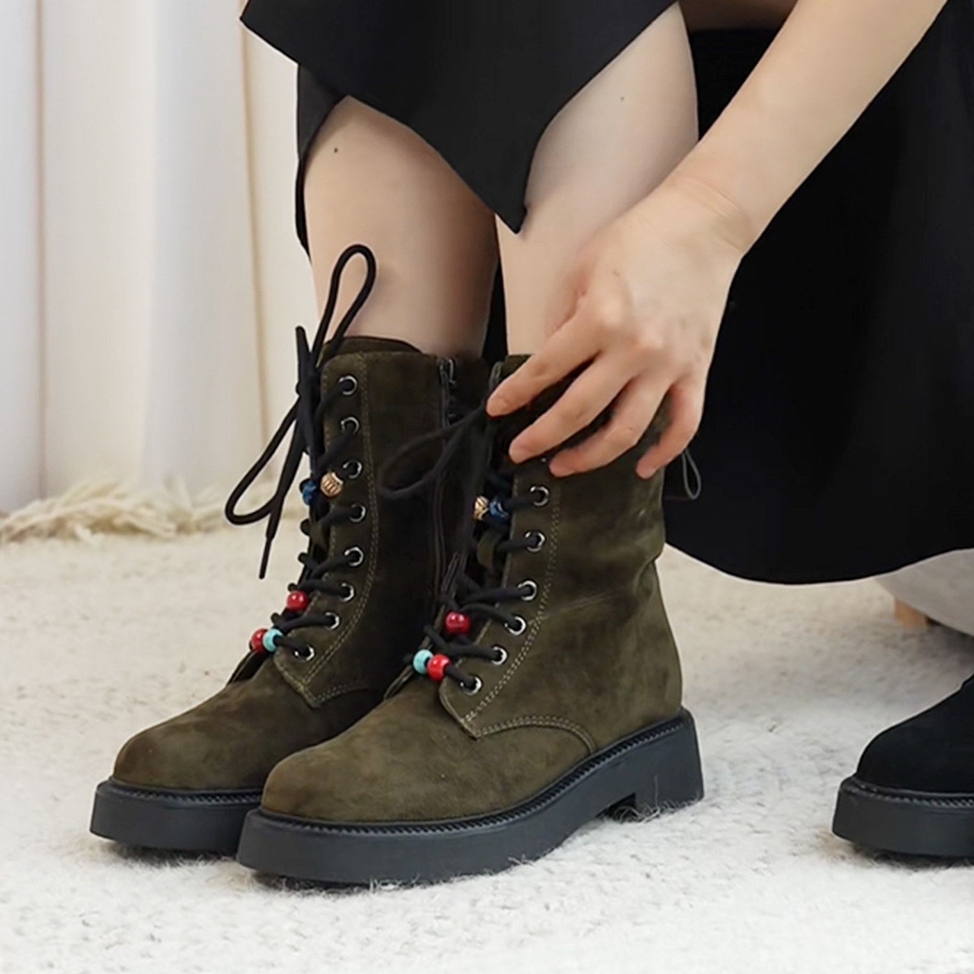 壹家shoes039022羊绒4cm马丁靴秋冬靴子舒服真软底短靴女厚底百搭