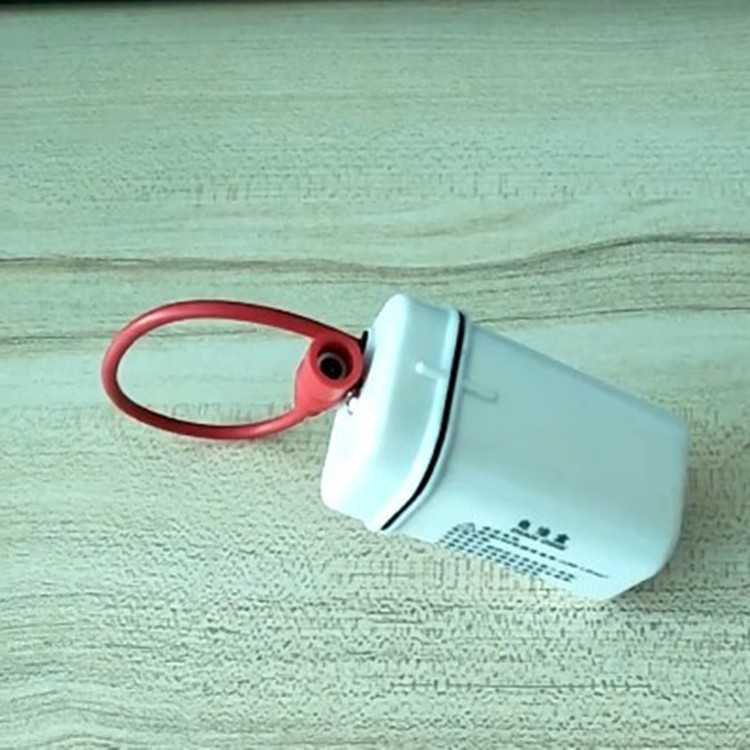 感应器电池盒小便斗配件电磁阀压电池盒DC母头感应器电池盒阀门盒