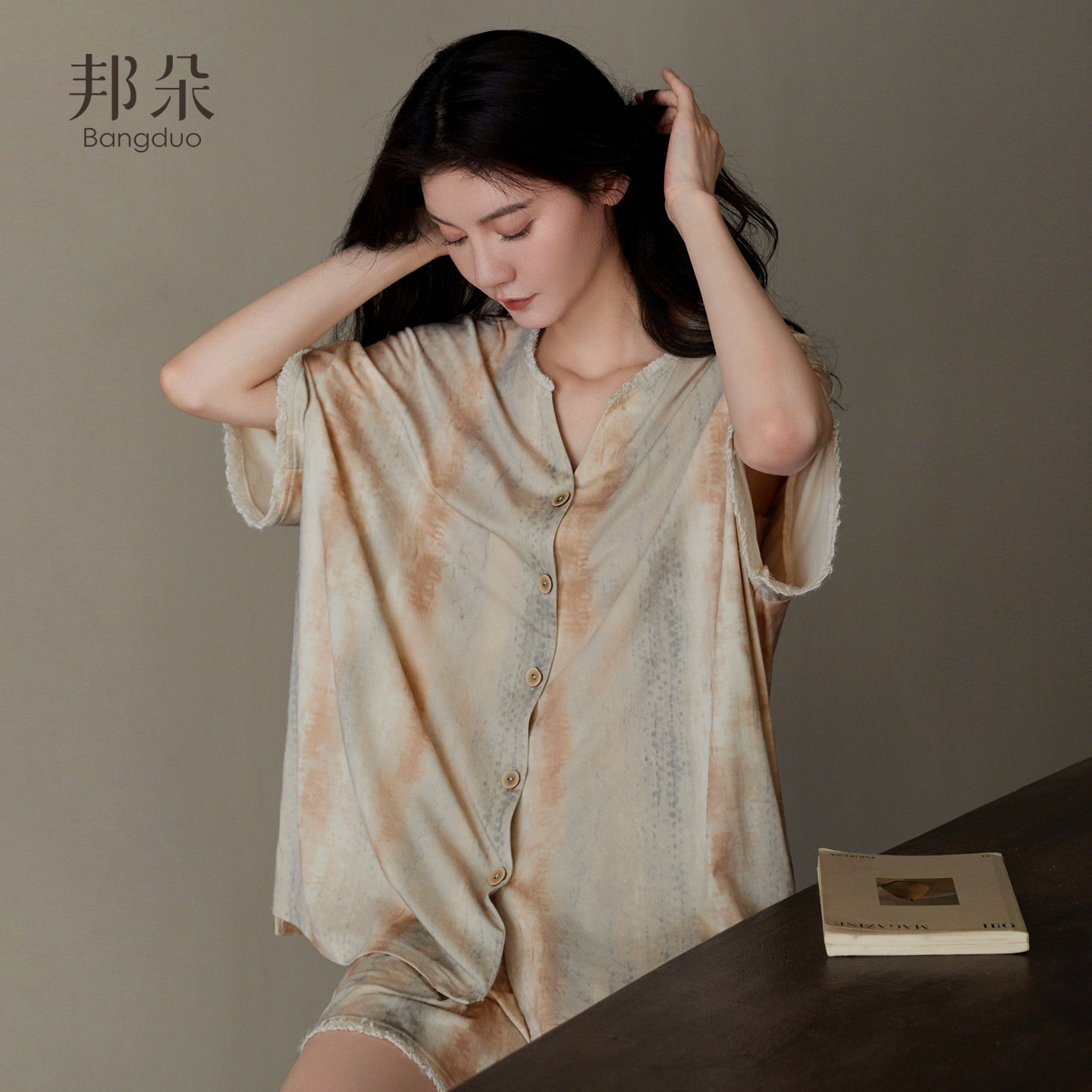 睡衣女士夏季莫代尔短袖短裤薄款休闲时尚冰丝松弛感可外穿家居服