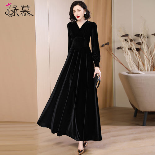 绿慕高级感黑色金丝绒大摆长裙