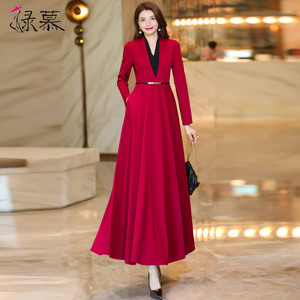 高级感酒红色正式场合连衣裙女长款2026春季新款气质收腰显瘦长裙