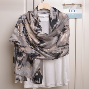 废土风敦煌沙漠旅游穿搭防晒丝巾包头巾烫金棉麻围巾女披肩薄款