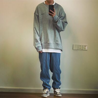 刺绣BTTJOB潮牌标准宽松卫衣