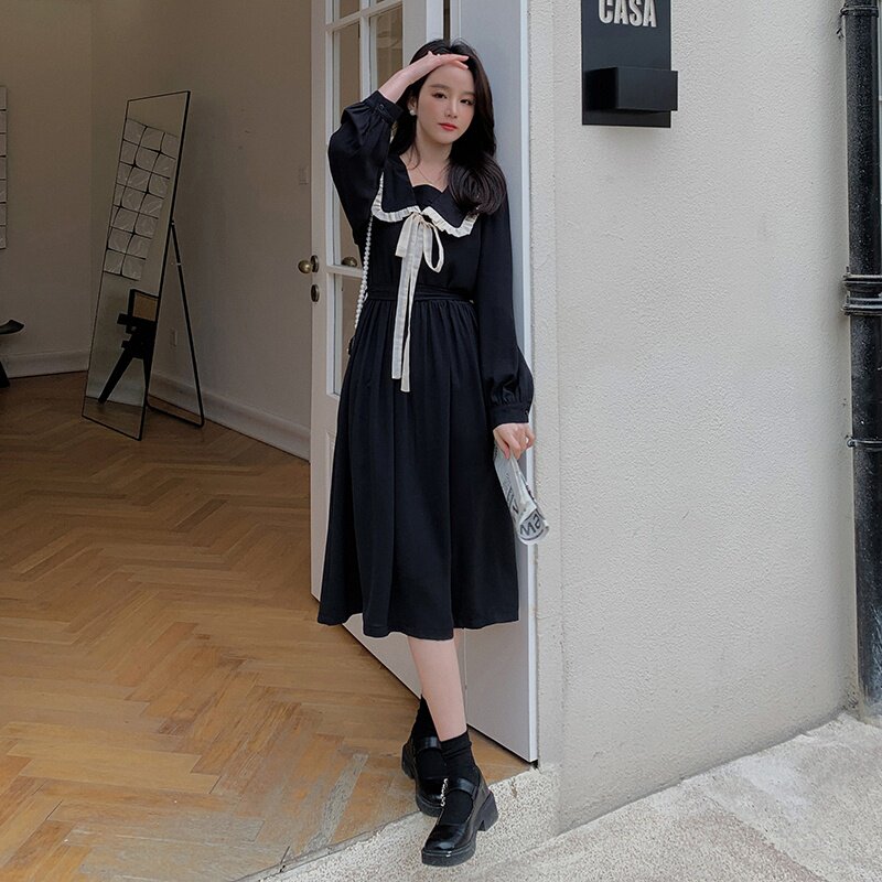 大码黑色娃娃领蕾丝连衣裙女2023春季新款法式温柔风气质收腰显瘦,女装连衣裙,浙宝180A