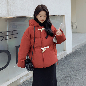 酒红色牛角扣短款羽绒服女2022年冬季新款小个子白鸭绒面包服外套图片