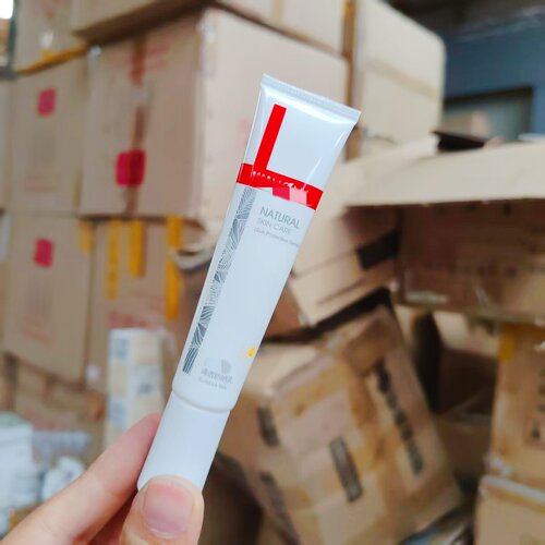 防晒界的尖子生！抵御日光侵扰！薇@家清透防晒乳 SPF48 清爽养肤