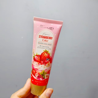 甜甜的少女香！跨境院线草莓蛋糕护手霜80g 防干裂 滋润保湿