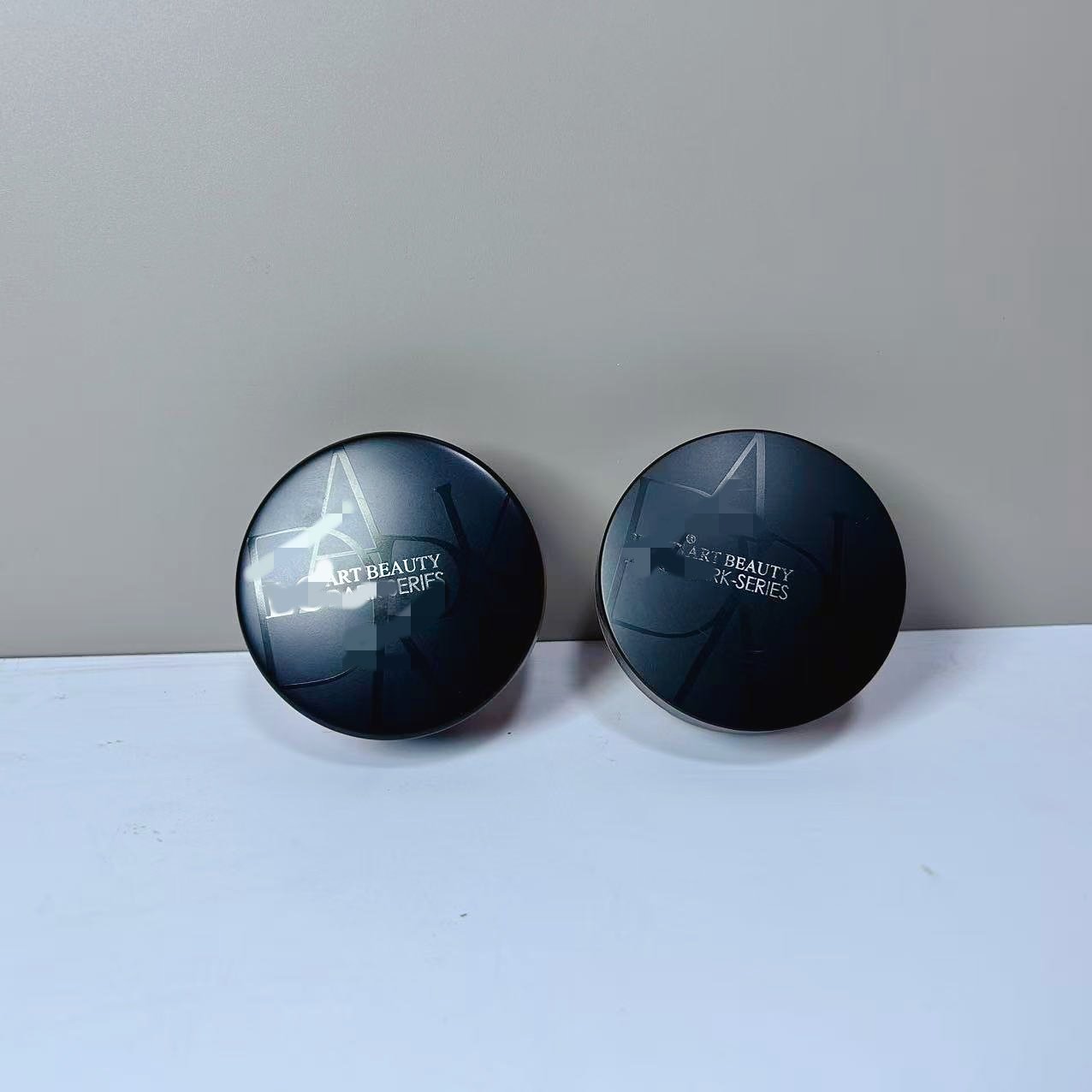 黑耀系列气垫BB霜 轻薄透气裸妆感 干皮油皮通用补妆气垫,彩妆/香水/美妆工具,修眉刀,淘宝优惠券,粉丝福利购,淘宝优惠卷