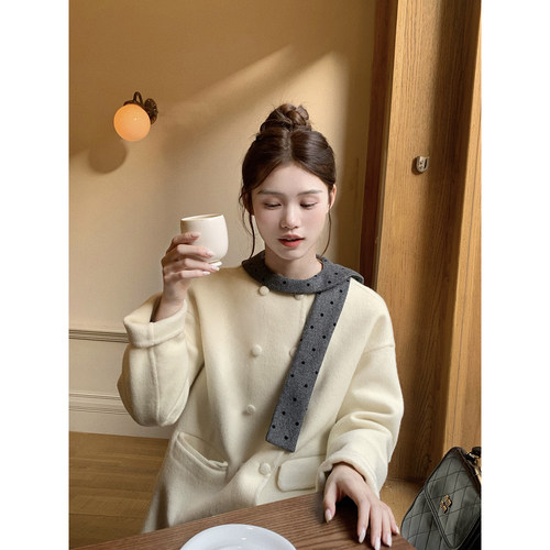 桃可了 小羽暖白 小围巾领宽松羊毛双面呢大衣女冬+百褶高腰半裙