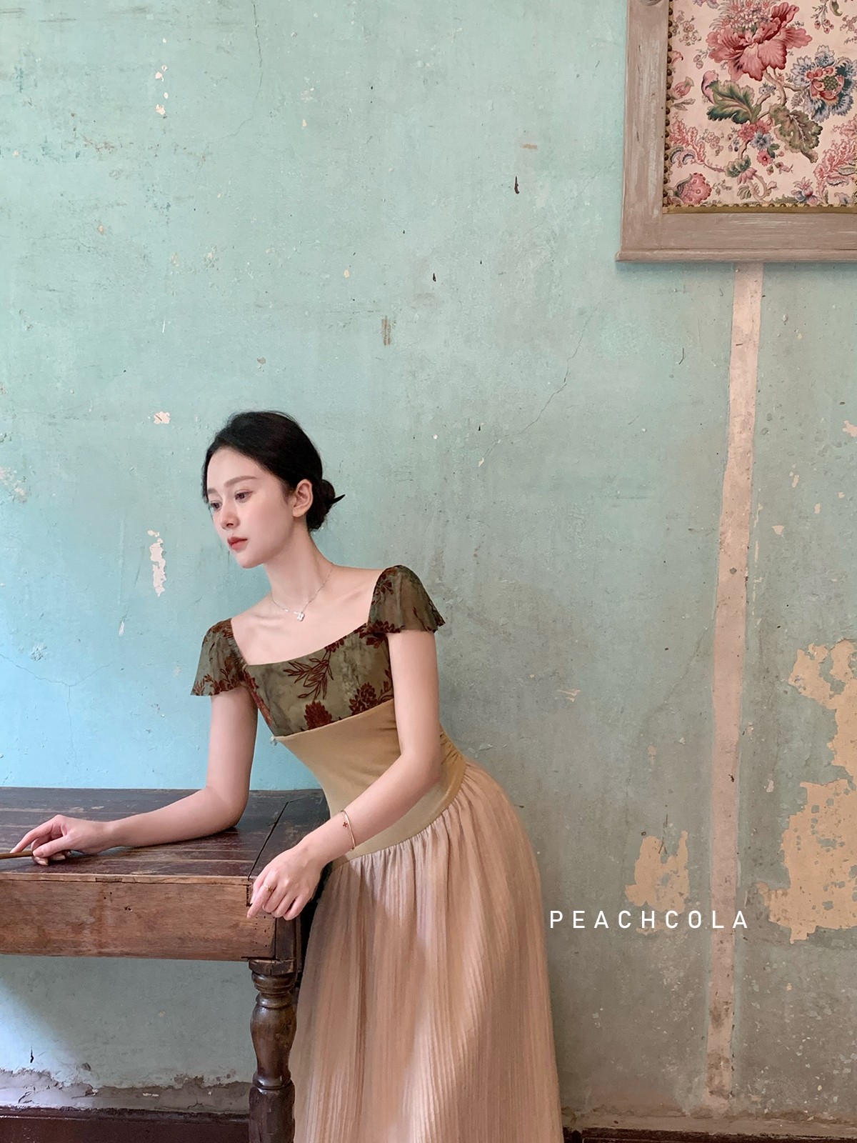 【限时8折】《望月生》重工拼接不规则连衣裙收腰女夏季小个子,女装/女士精品,连衣裙,淘宝优惠券,粉丝福利购,淘宝优惠卷