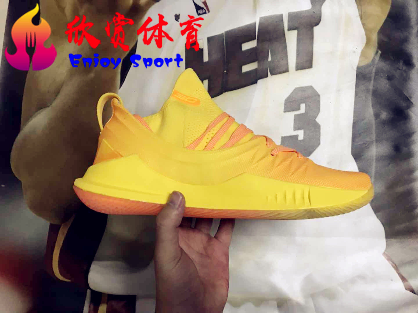 Under Armour  TB Curry 5 库里 黄 篮球鞋 3021708-700