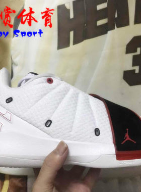 JORDAN白红实战篮球鞋